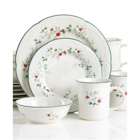 Winterberry 16-Piece Set  Service for 4